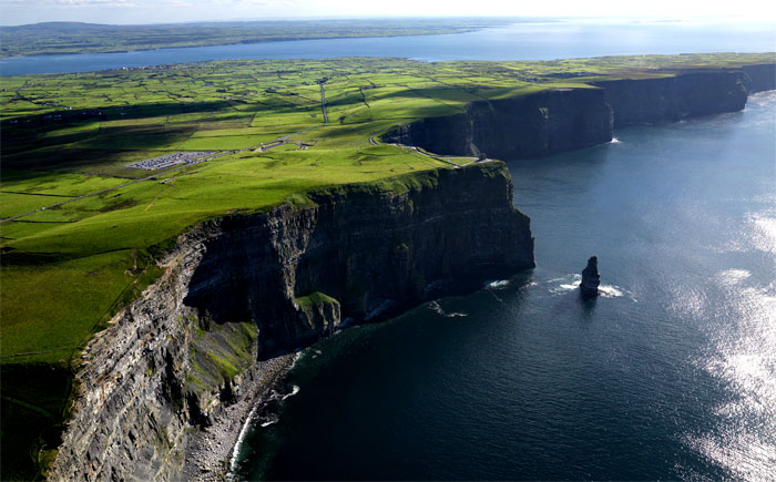 Vista aérea de acantilados de Moher