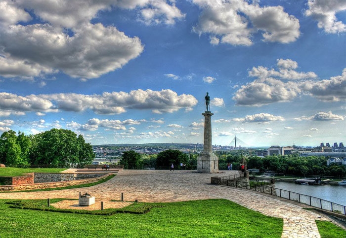 Monumento de Belgrado sobre la Fortaleza de Kalemegdan