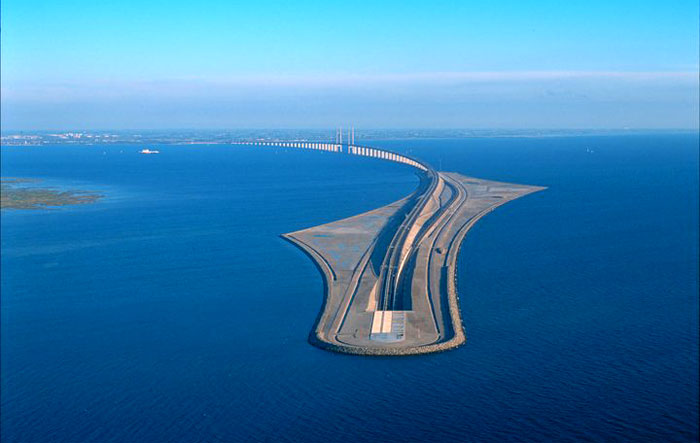 Puente de Öresund, conectando Malmö (Suecia) con Copenhague (Dinamarca)